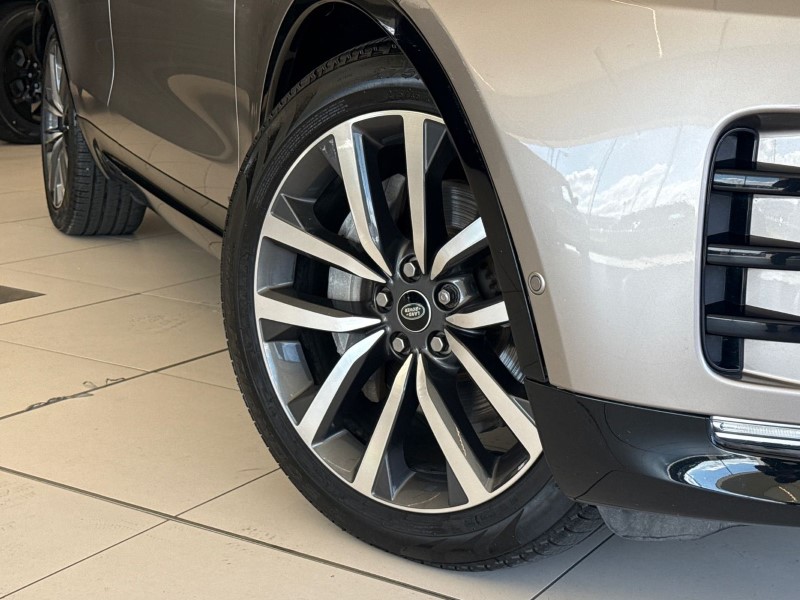 2021 (21) LAND ROVER DISCOVERY 3.0 D300 R-Dynamic SE 5dr Auto 5294257