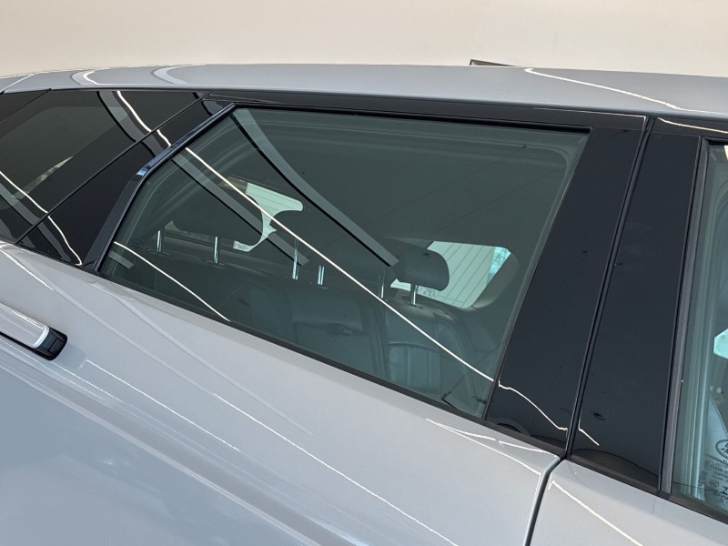 2021 (21) LAND ROVER RANGE ROVER EVOQUE 2.0 P200 R-Dynamic S 5dr Auto 5304641