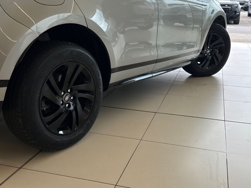 2021 (21) LAND ROVER RANGE ROVER EVOQUE 2.0 P200 R-Dynamic S 5dr Auto 5304638