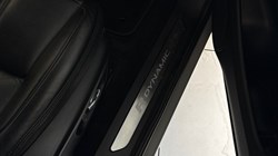 2021 (21) LAND ROVER RANGE ROVER EVOQUE 2.0 P200 R-Dynamic S 5dr Auto 5304629