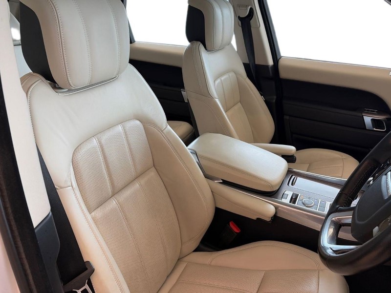 2022 (22) LAND ROVER RANGE ROVER SPORT 3.0 D250 HSE 5dr Auto 5309175