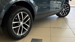 2024 (74) LAND ROVER RANGE ROVER EVOQUE 2.0 D165 S 5dr 2WD 5300486