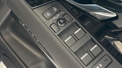 2024 (74) LAND ROVER RANGE ROVER EVOQUE 2.0 D165 S 5dr 2WD 5300464