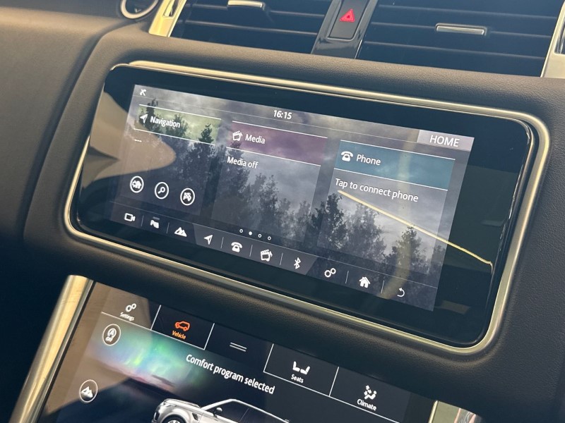 2022 (22) LAND ROVER RANGE ROVER SPORT 3.0 D250 HSE Silver 5dr Auto 5302723