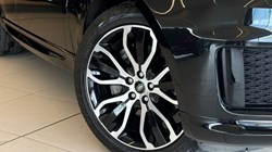 2022 (22) LAND ROVER RANGE ROVER SPORT 3.0 D250 HSE Silver 5dr Auto 5302737