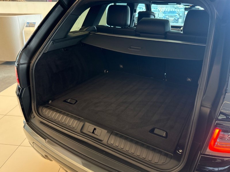 2022 (22) LAND ROVER RANGE ROVER SPORT 3.0 D250 HSE Silver 5dr Auto 5302732