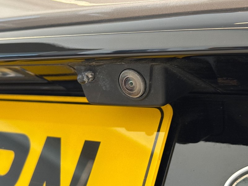 2022 (22) LAND ROVER DISCOVERY SPORT 2.0 D200 Urban Edition 5dr Auto [5 Seat] 5317630