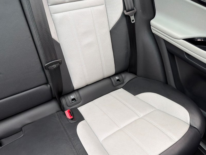 2023 (23) LAND ROVER RANGE ROVER EVOQUE 1.5 P300e Evoque Edition 5dr Auto 5306069