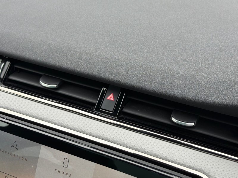 2023 (23) LAND ROVER RANGE ROVER EVOQUE 1.5 P300e Evoque Edition 5dr Auto 5306068