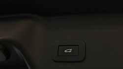 2023 (23) LAND ROVER RANGE ROVER EVOQUE 1.5 P300e Evoque Edition 5dr Auto 5306072