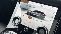 2022 (22) LAND ROVER RANGE ROVER VELAR 2.0 D200 R-Dynamic HSE 5dr Auto 5306770