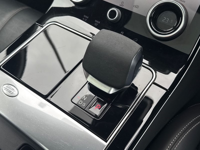 2022 (22) LAND ROVER RANGE ROVER VELAR 2.0 D200 R-Dynamic HSE 5dr Auto 5306750