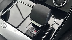 2022 (22) LAND ROVER RANGE ROVER VELAR 2.0 D200 R-Dynamic HSE 5dr Auto 5306750