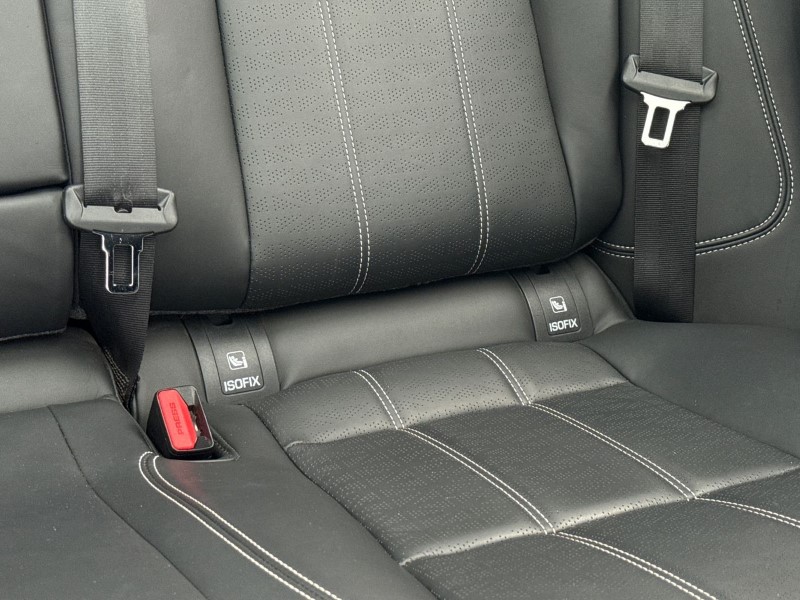 2022 (22) LAND ROVER RANGE ROVER VELAR 2.0 D200 R-Dynamic HSE 5dr Auto 5306773