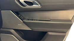 2022 (22) LAND ROVER RANGE ROVER VELAR 2.0 D200 R-Dynamic HSE 5dr Auto 5306759