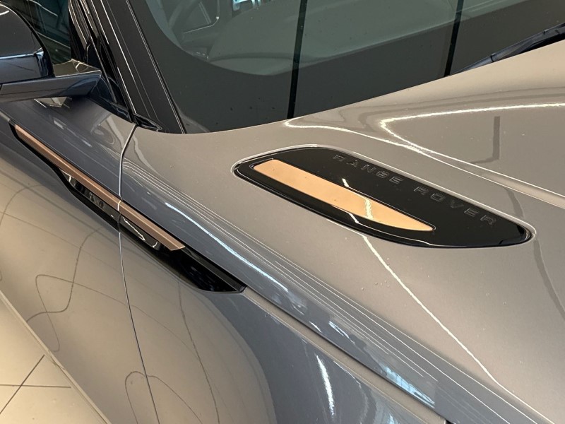2023 (23) LAND ROVER RANGE ROVER VELAR 2.0 D200 R-Dynamic S 5dr Auto 5306810