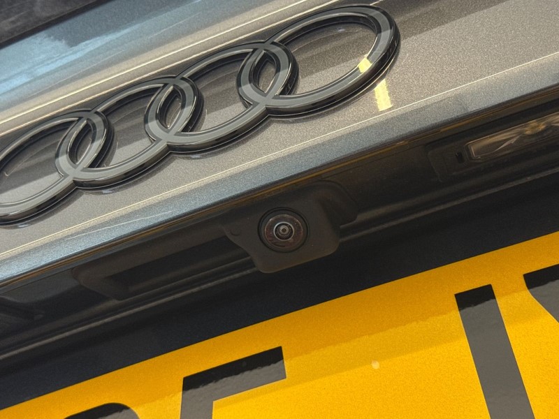 2025 (25) AUDI RS3 RS 3 TFSI Quattro Carbon Black 4dr S Tronic 5304681