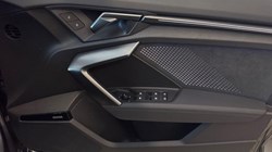 2025 (25) AUDI RS3 RS 3 TFSI Quattro Carbon Black 4dr S Tronic 5304663