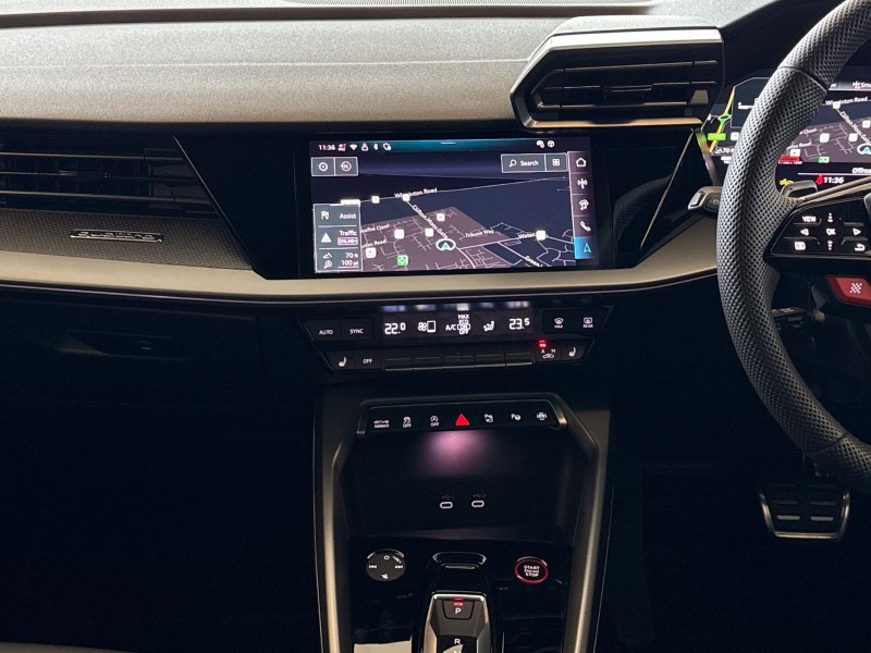 2025 (25) AUDI RS3 RS 3 TFSI Quattro Carbon Black 4dr S Tronic 5304656