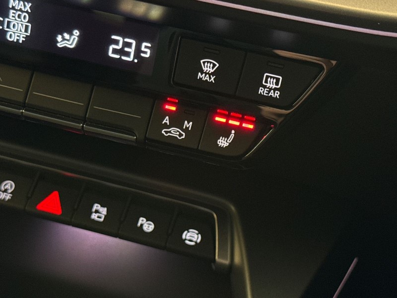 2025 (25) AUDI RS3 RS 3 TFSI Quattro Carbon Black 4dr S Tronic 5304675