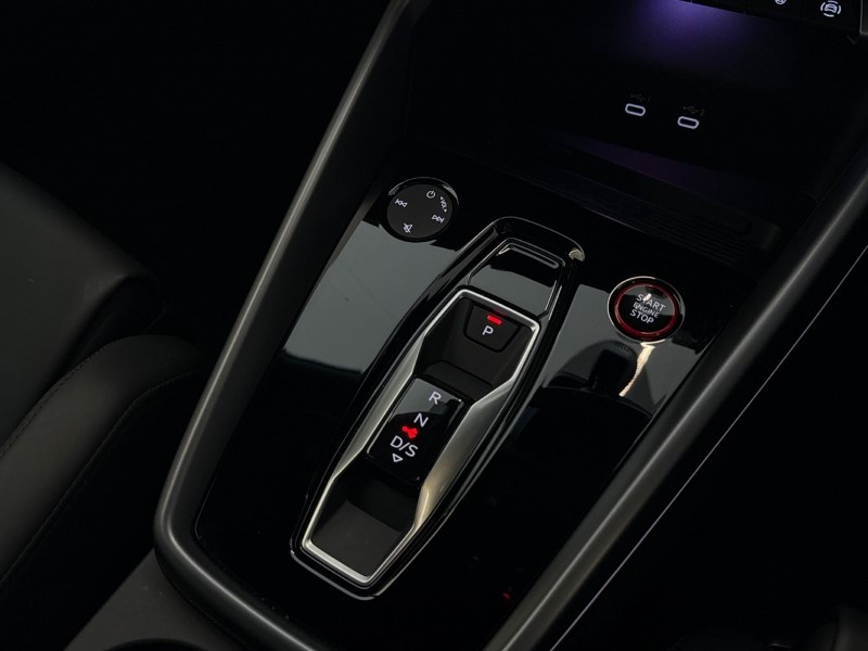 2025 (25) AUDI RS3 RS 3 TFSI Quattro Carbon Black 4dr S Tronic 5304677