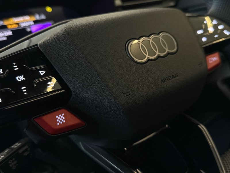 2025 (25) AUDI RS3 RS 3 TFSI Quattro Carbon Black 4dr S Tronic 5304668