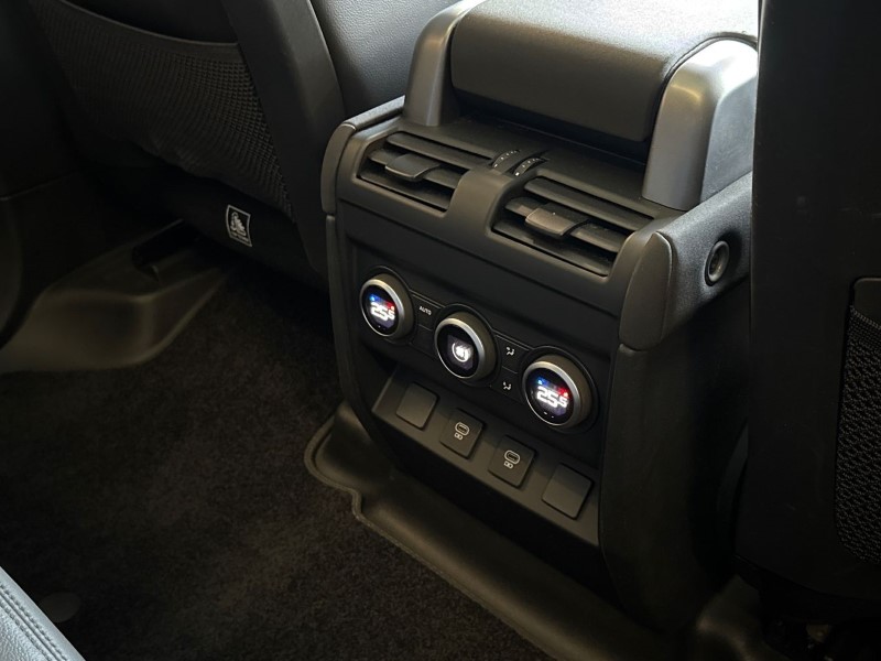 2022 (72) LAND ROVER DEFENDER 3.0 D250 XS Edition 110 5dr Auto 5341266