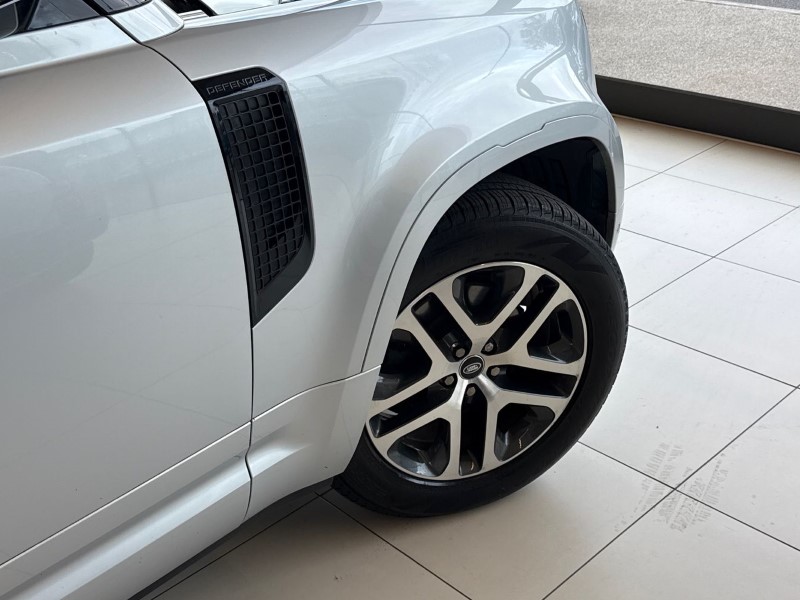 2022 (72) LAND ROVER DEFENDER 3.0 D250 XS Edition 110 5dr Auto 5341295