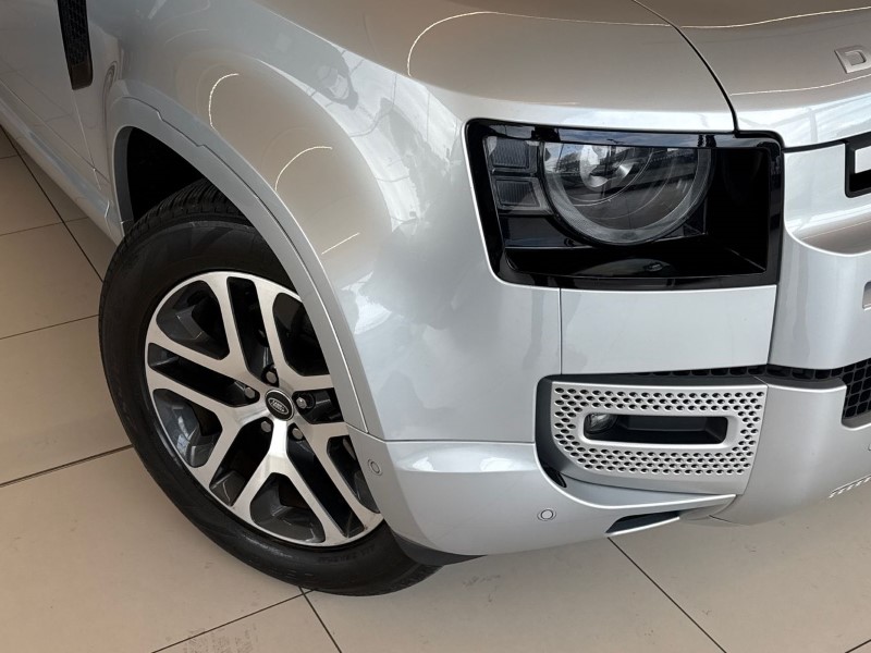 2022 (72) LAND ROVER DEFENDER 3.0 D250 XS Edition 110 5dr Auto 5397500