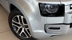 2022 (72) LAND ROVER DEFENDER 3.0 D250 XS Edition 110 5dr Auto 5397500