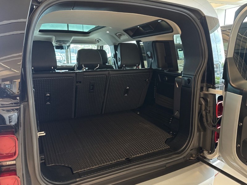 2022 (72) LAND ROVER DEFENDER 3.0 D250 XS Edition 110 5dr Auto 5397498