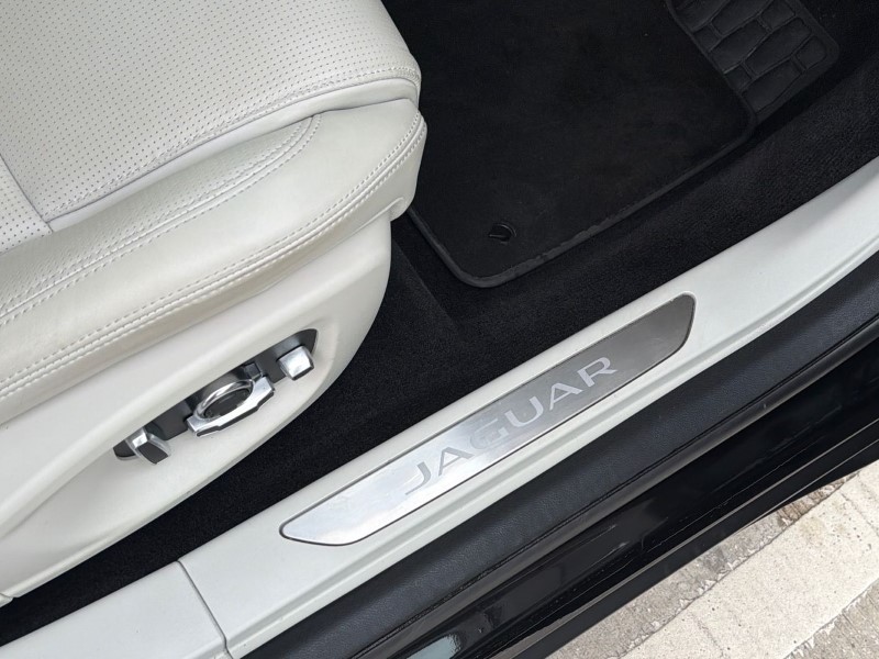 2023 (23) JAGUAR I-PACE 294kW EV400 HSE Black 90kWh 5dr Auto 11kW Charger 5311999