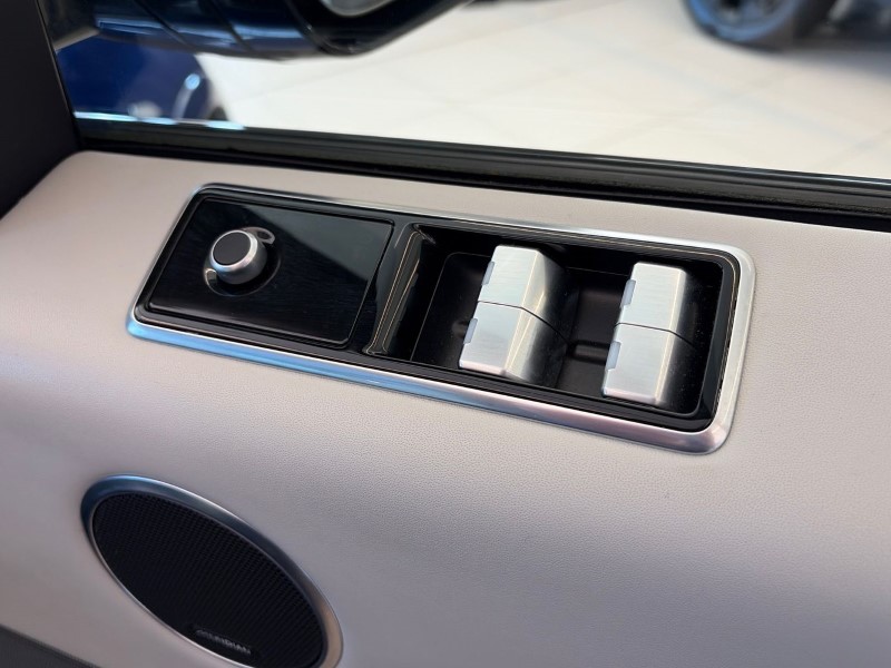 2020 (20) LAND ROVER RANGE ROVER SPORT 5.0 V8 S/C 575 SVR 5dr Auto 5316315