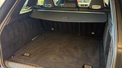 2020 (20) LAND ROVER RANGE ROVER SPORT 5.0 V8 S/C 575 SVR 5dr Auto 5316333