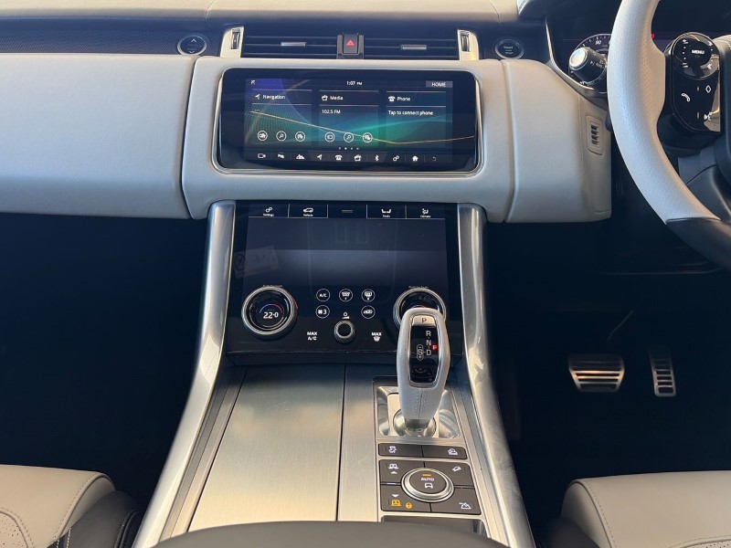2020 (20) LAND ROVER RANGE ROVER SPORT 5.0 V8 S/C 575 SVR 5dr Auto 5316305