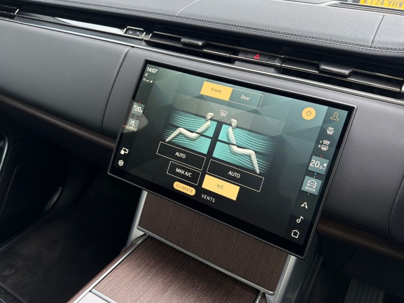 2024 (74) LAND ROVER RANGE ROVER 3.0 D300 SE 4dr Auto 5295306