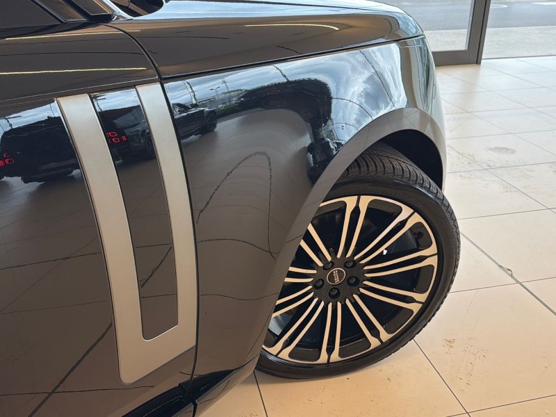 2024 (74) LAND ROVER RANGE ROVER 3.0 D300 SE 4dr Auto 5295323