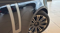 2024 (74) LAND ROVER RANGE ROVER 3.0 D300 SE 4dr Auto 5295323