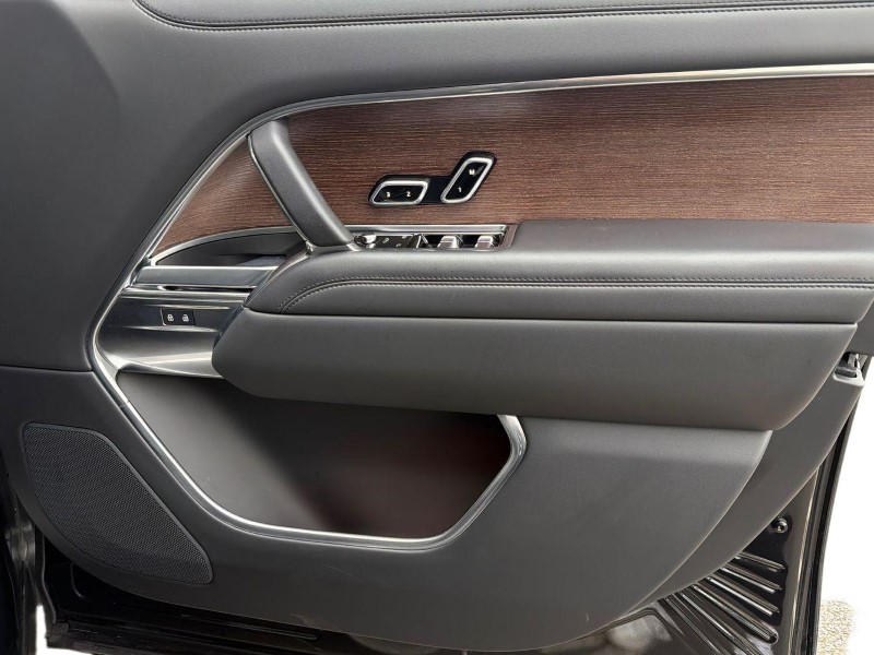 2024 (74) LAND ROVER RANGE ROVER 3.0 D300 SE 4dr Auto 5295296