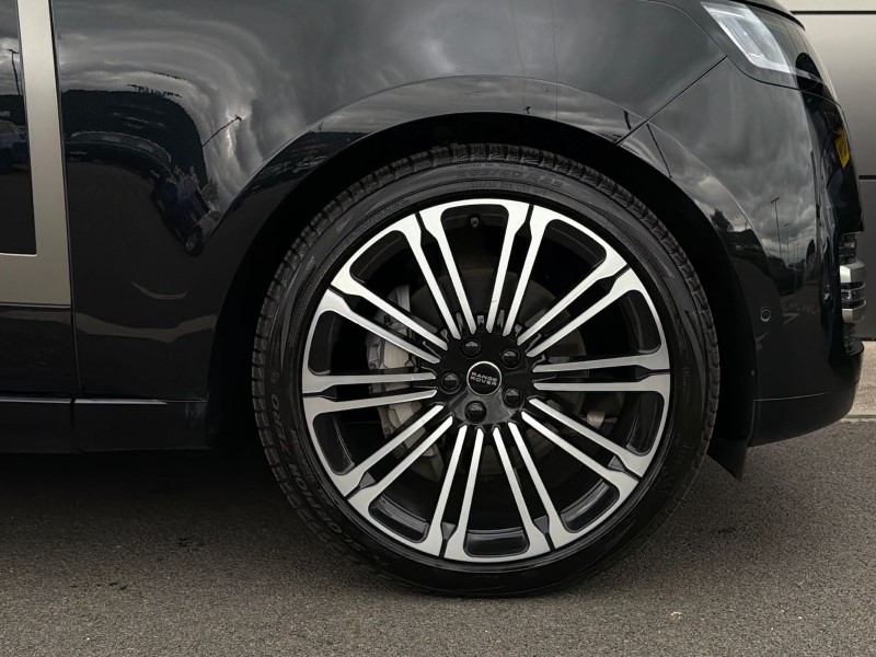 2024 (74) LAND ROVER RANGE ROVER 3.0 D300 SE 4dr Auto 5295282