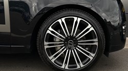 2024 (74) LAND ROVER RANGE ROVER 3.0 D300 SE 4dr Auto 5295282