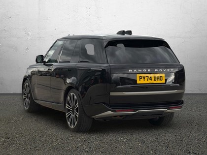 2024 (74) LAND ROVER RANGE ROVER 3.0 D300 SE 4dr Auto
