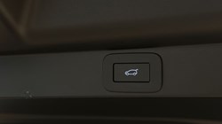 2024 (74) LAND ROVER RANGE ROVER 3.0 D300 SE 4dr Auto 5295314