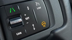 2026 (26) LAND ROVER DEFENDER 3.0 D350 X-Dynamic HSE 90 3dr Auto 5901885
