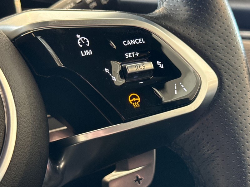 2023 (72) JAGUAR F-PACE 2.0 P400e R-Dynamic SE 5dr Auto AWD 5301205