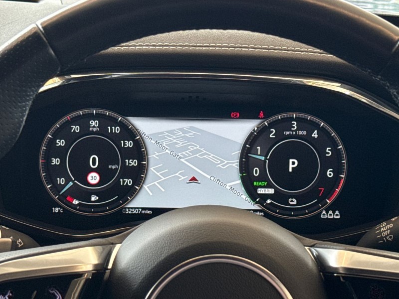 2023 (72) JAGUAR F-PACE 2.0 P400e R-Dynamic SE 5dr Auto AWD 5301195