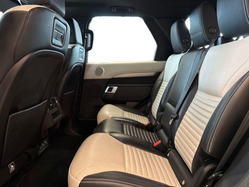 2021 (21) LAND ROVER DISCOVERY 3.0 D250 R-Dynamic S 5dr Auto 5314607