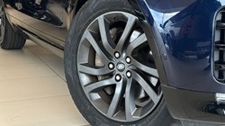2021 (21) LAND ROVER DISCOVERY 3.0 D250 R-Dynamic S 5dr Auto 5390466