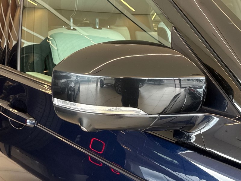 2021 (21) LAND ROVER DISCOVERY 3.0 D250 R-Dynamic S 5dr Auto 5314652