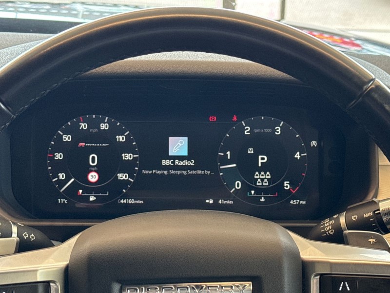 2021 (21) LAND ROVER DISCOVERY 3.0 D250 R-Dynamic S 5dr Auto 5314619